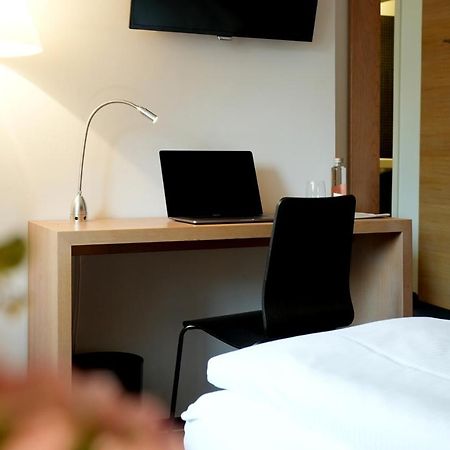 Hotel-Restaurant Loewen Dielsdorf Luaran gambar